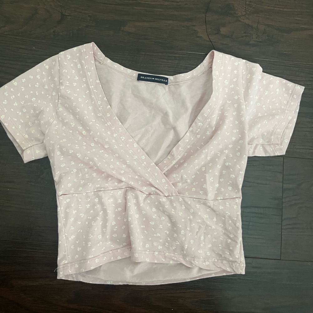 Brandy Melville crop top